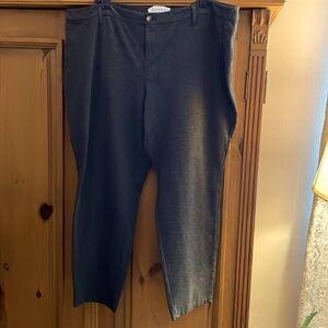 Never worn. Ponti like stretch fabric. Look polished while being comfortable.